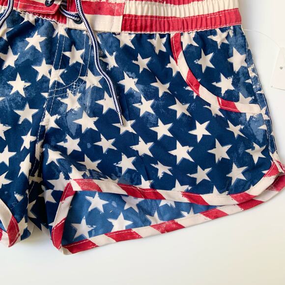 Buc-ee's Red White and Blue Stars and Striped Mini Shorts Women's size XS NWT - Picture 3 of 11